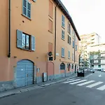 Sant\'Ambrogio - Modern Studio!